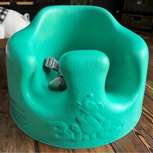 BUMBO • infant support floor chair with buckle and straps classic portable baby